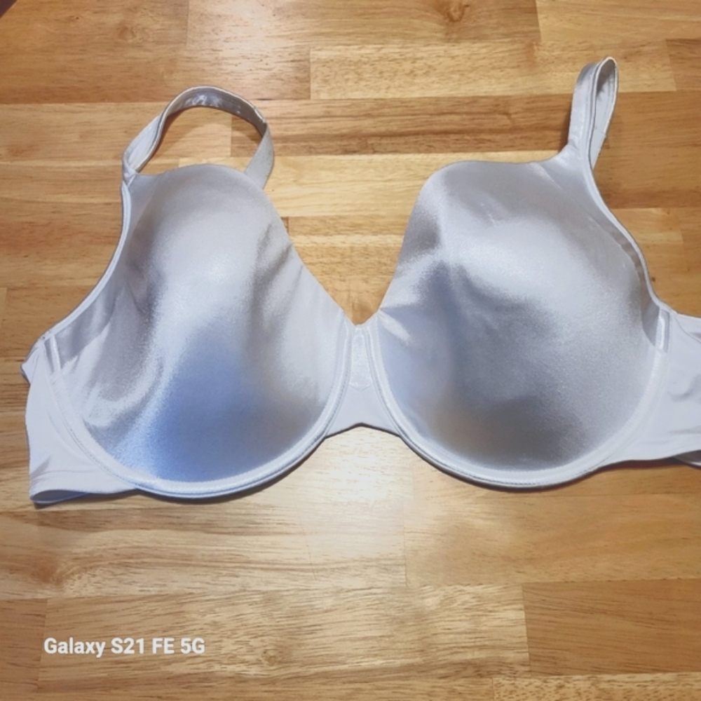 42 DDD Playtex underwire bra